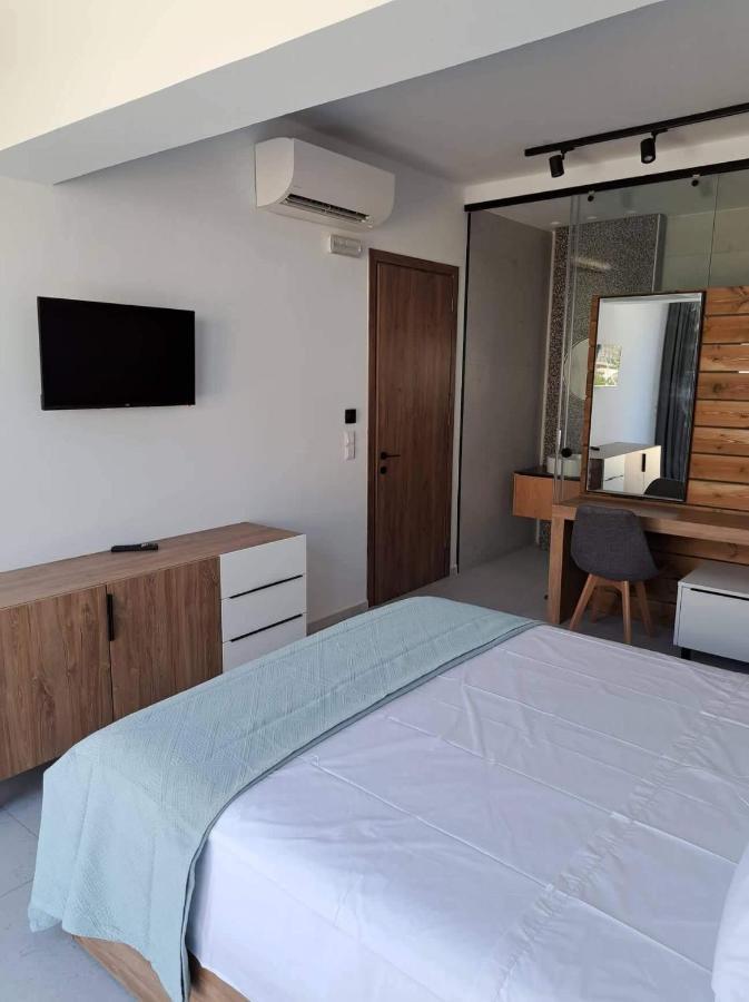 Apartmán Courtyard Luxury “ Apostolos” *